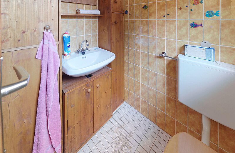 Gäste-WC EG