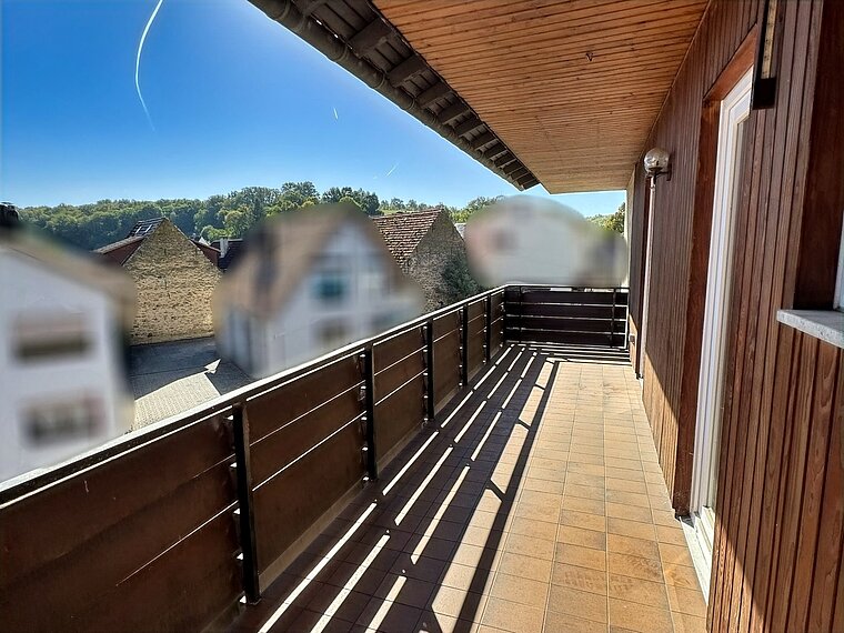 Attraktive Wohnung mit großem Balkon in Sinsheim-Waldangelloch zu vermieten!