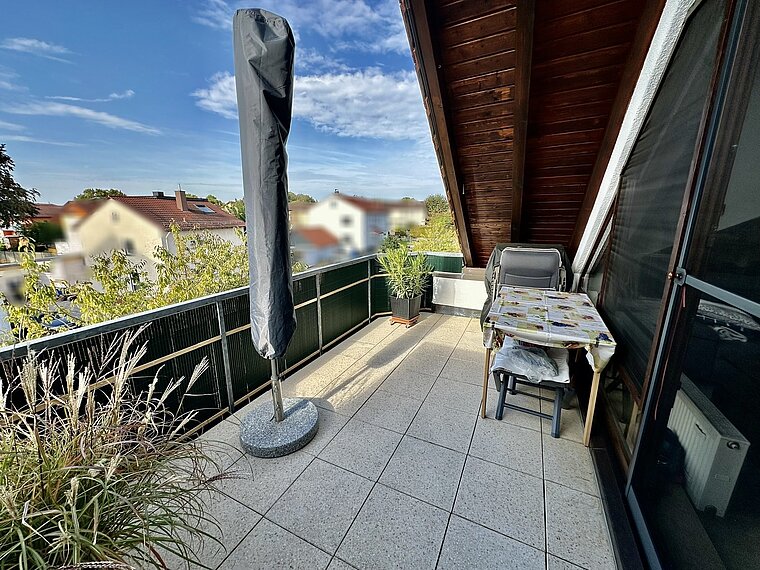 Attraktive 3-Zi.-Wohnung mit sonniger Loggia in Siegelsbach!