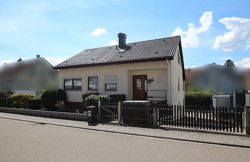 Straßenansicht