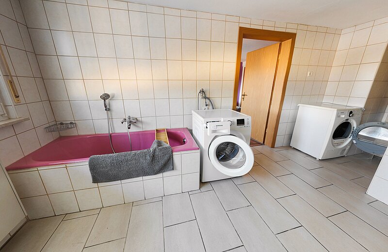 Badezimmer im OG