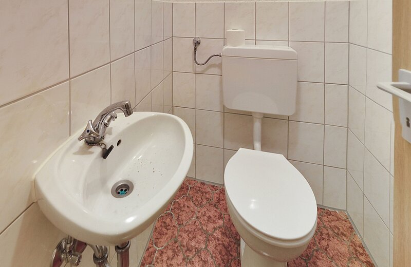 WC UG