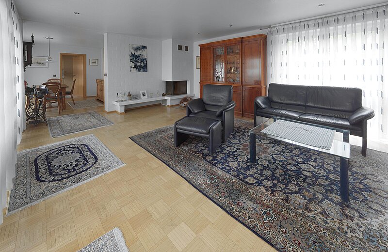 Wohn-/Esszimmer mit Kaminofen