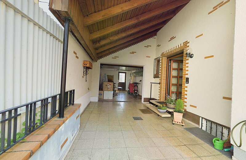 Hof, Garage, Eingang