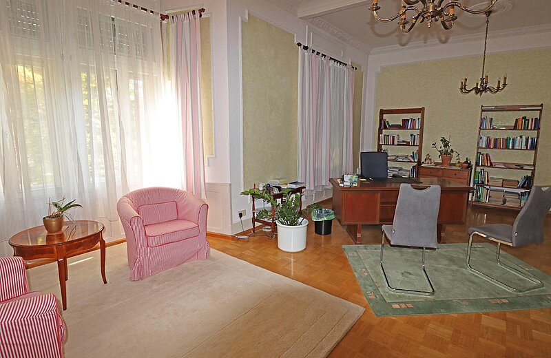 Salon