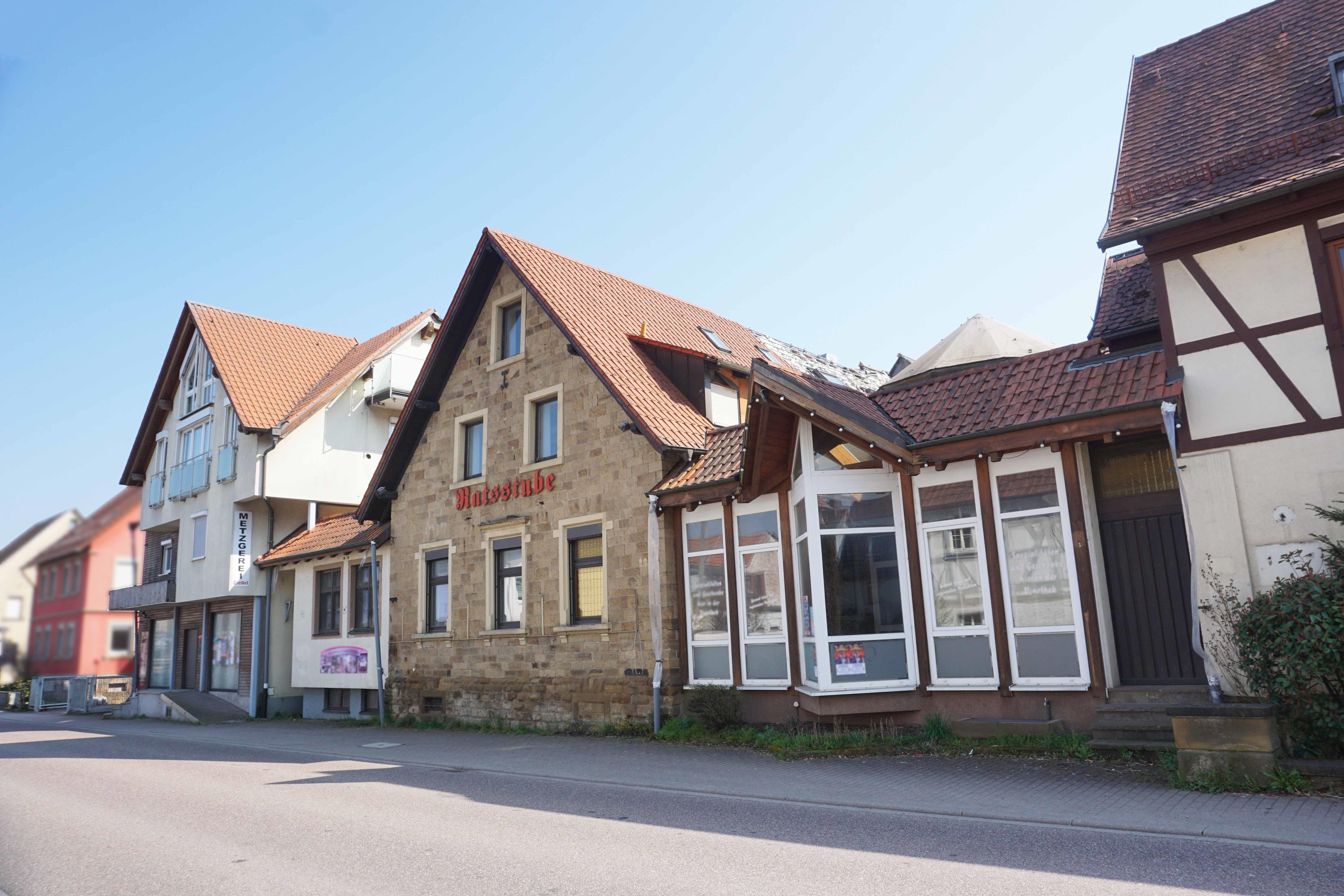 Straßenansicht